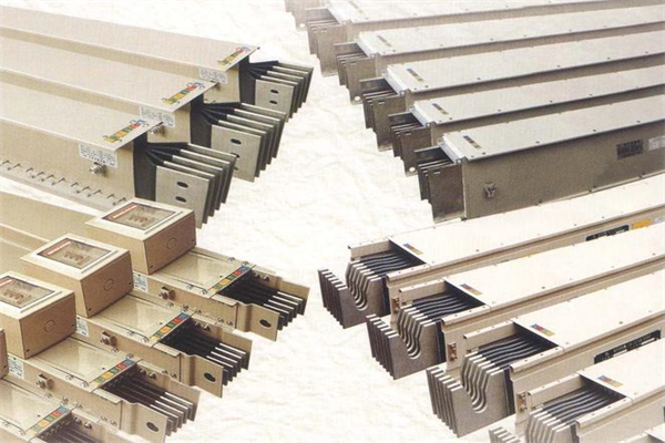 新疆密集型母线